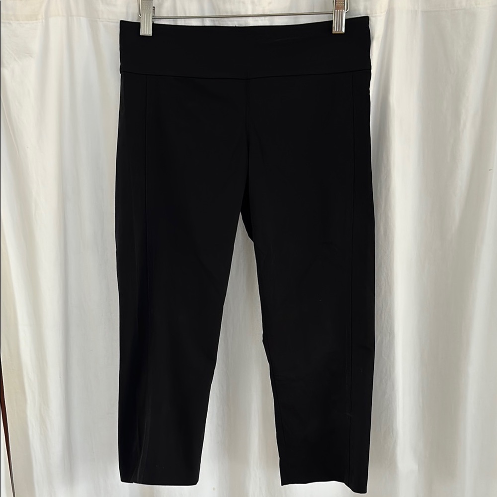 Black Cropped Leggings